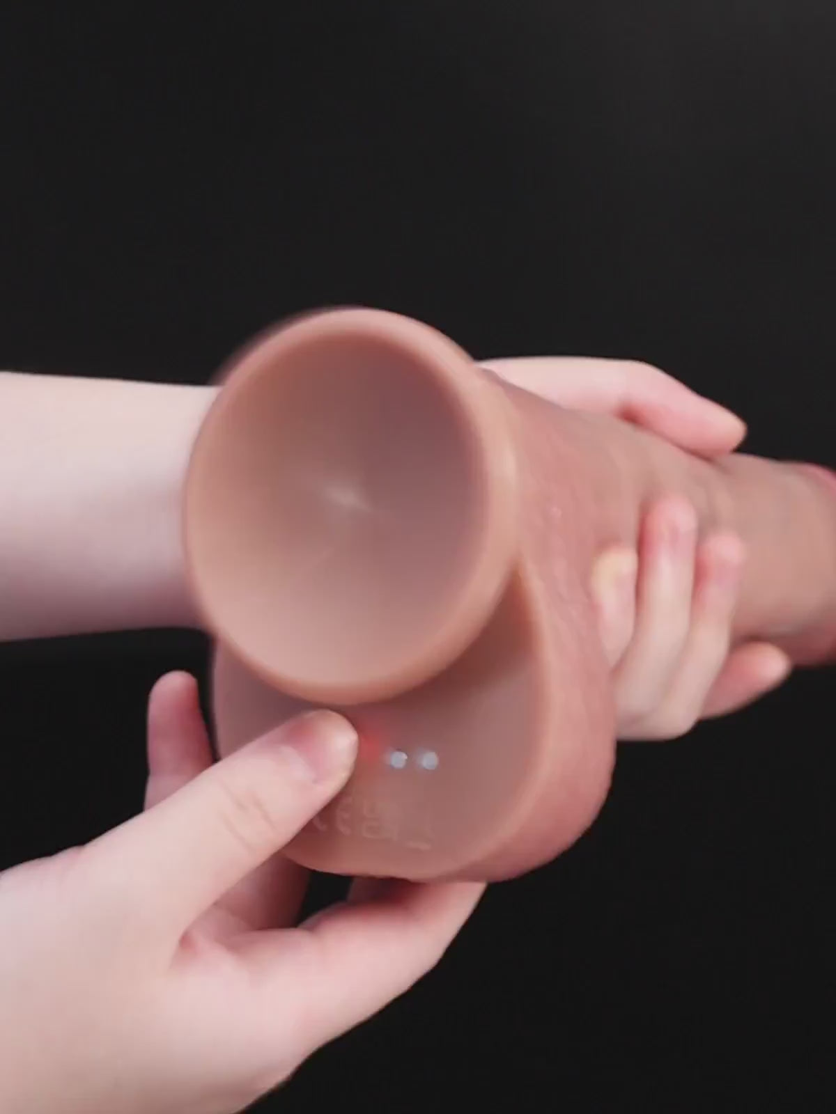 Ivan - Dildo vibrante riscaldato con cresta dorsale · 3+3+3 modalità - 25 cm